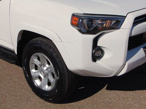 Used 2024 Toyota 4Runner SR5 Premium AWD/4WD image 2