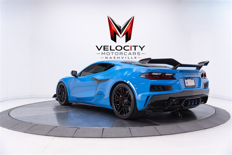 Used 2025 Chevrolet Corvette Z06 w/ Battery Protection Package RWD image 8