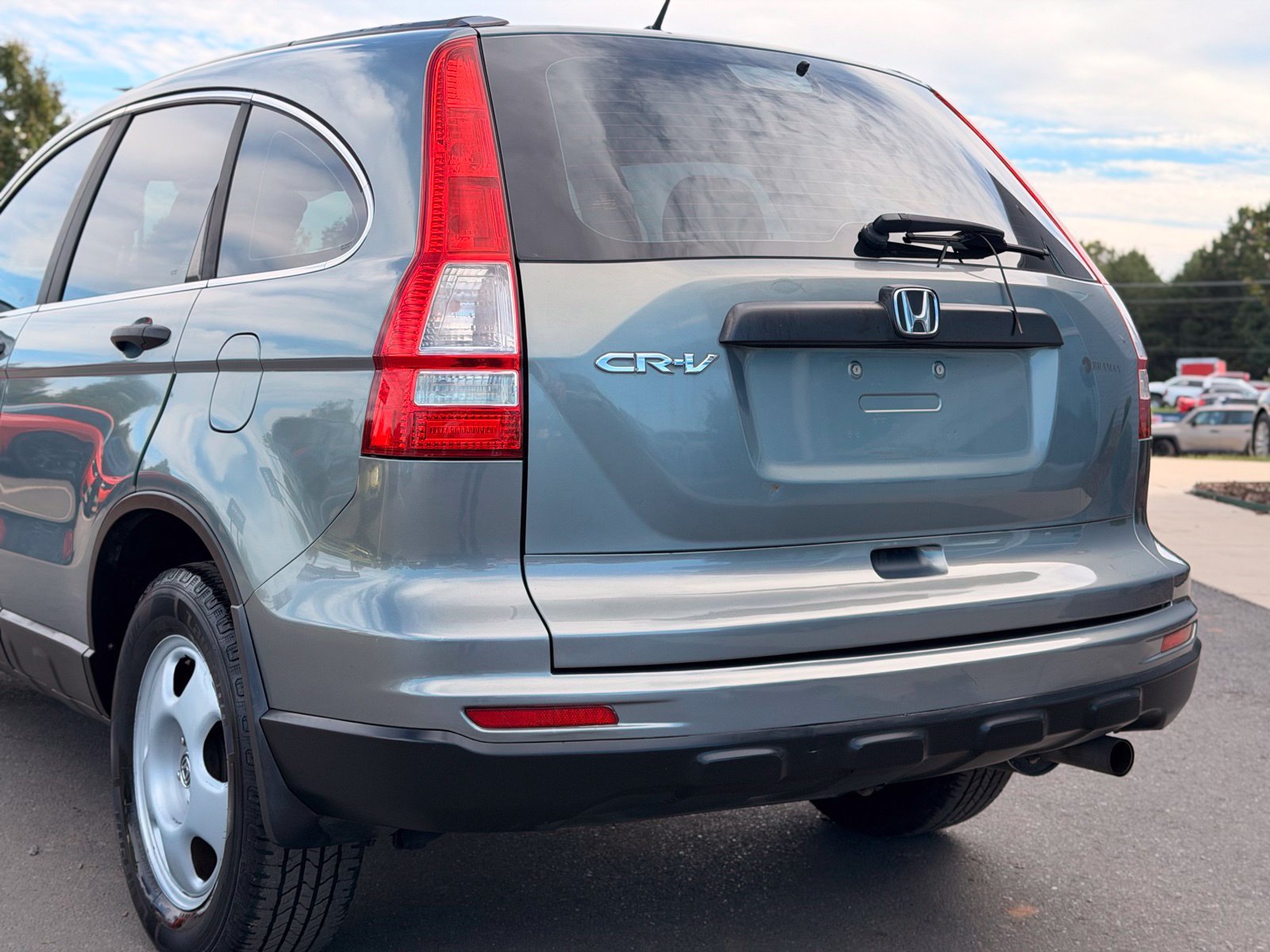 Used 2011 Honda CR-V LX image 3