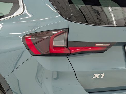 Certified 2024 BMW X1 xDrive28i w/ Convenience Package image 13