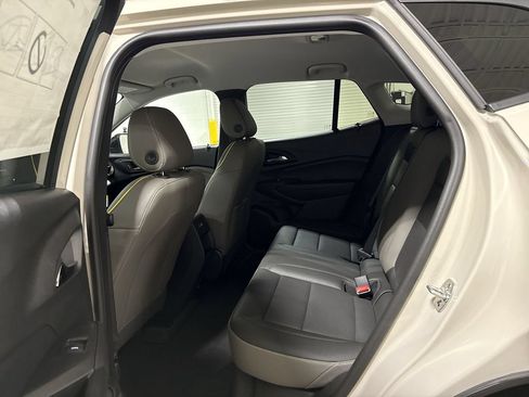 New 2026 Chevrolet Trax ACTIV w/ Driver Confidence Package FWD image 22