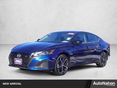 Used 2023 Nissan Altima 2.5 SR w/ SR Premium Package