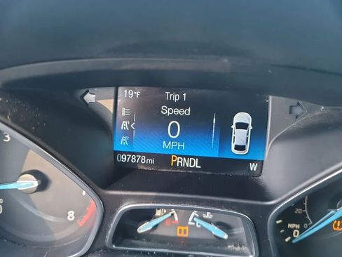 Used 2016 Ford Focus SE image 16