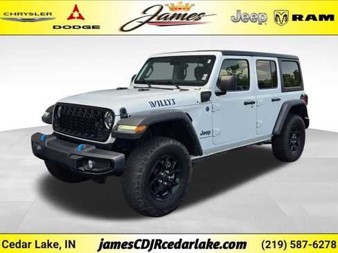 Used 2024 Jeep Wrangler Unlimited AWD/4WD image 1