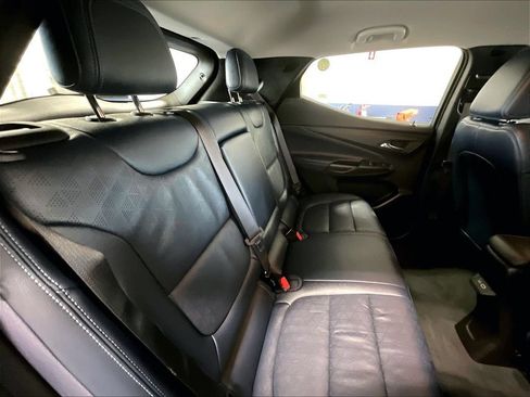 Used 2023 Chevrolet Bolt EUV Premier FWD image 16
