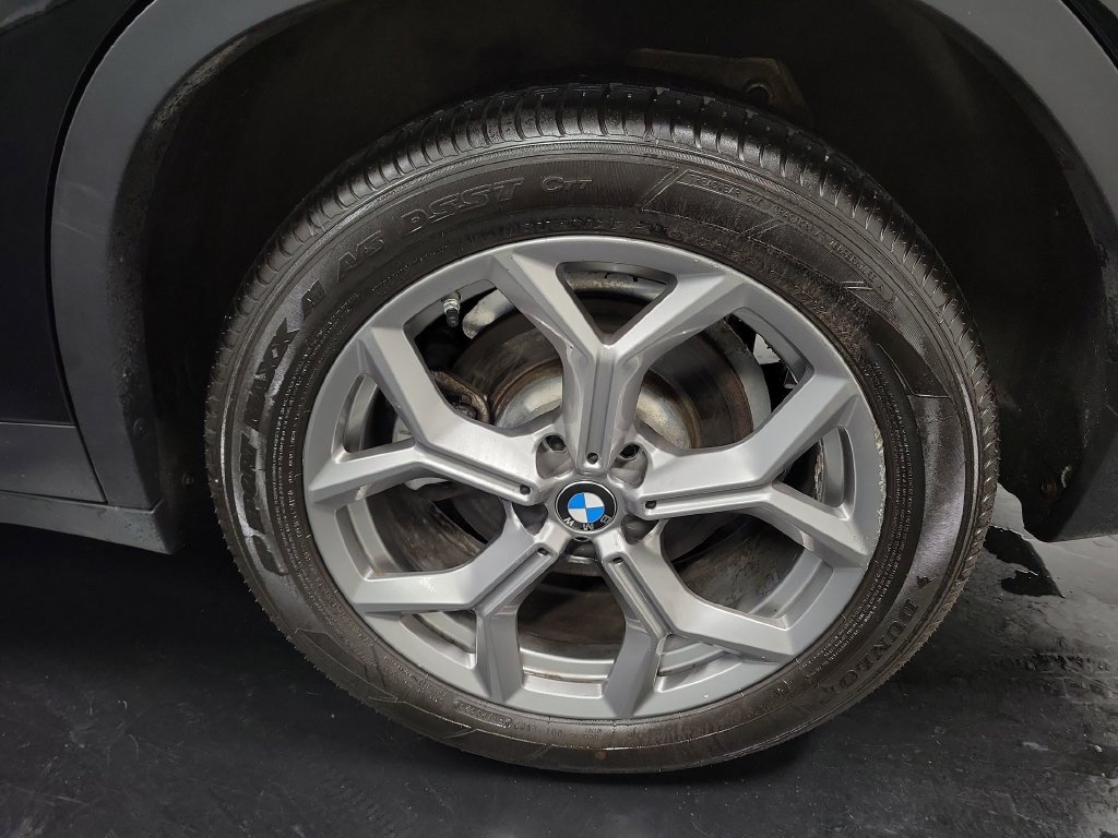 Used 2024 BMW X3 xDrive30i AWD/4WD image 12