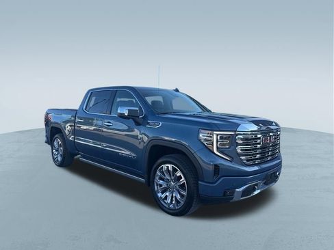 Used 2025 GMC Sierra 1500 Denali w/ Denali Reserve Package AWD/4WD image 28