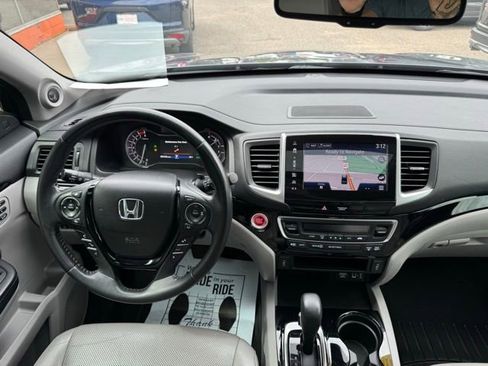 Used 2018 Honda Ridgeline RTL-E image 17