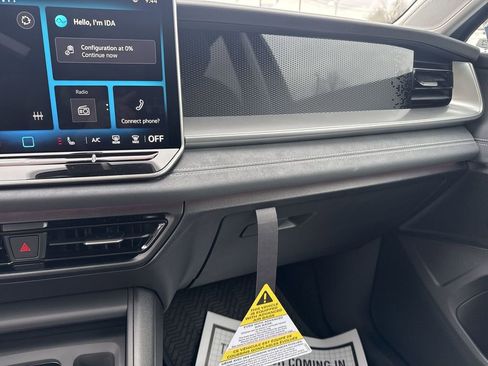 New 2026 Volkswagen Tiguan SE AWD/4WD image 13