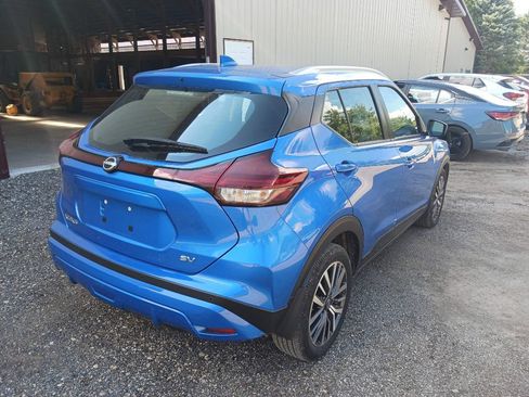 Used 2024 Nissan Kicks SV FWD image 5