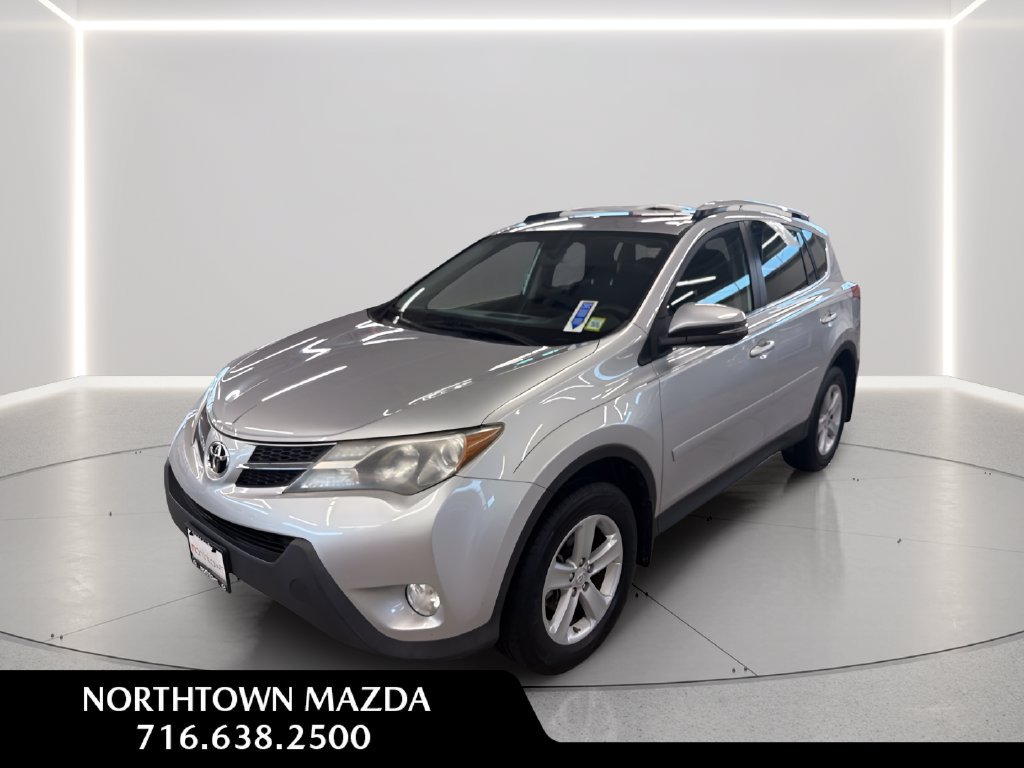 Used 2014 Toyota RAV4 XLE AWD/4WD image 1