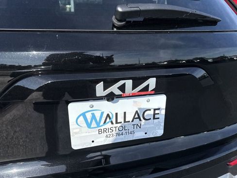 New 2026 Kia Niro LX FWD image 6