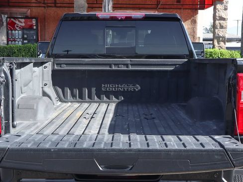 Used 2024 Chevrolet Silverado 3500 High Country w/ High Country Premium Package AWD/4WD image 8
