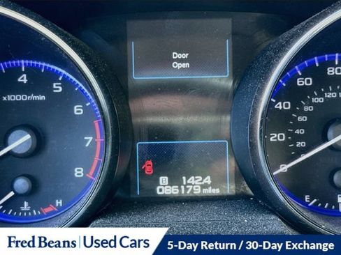 Used 2016 Subaru Legacy 3.6R Limited AWD/4WD image 16