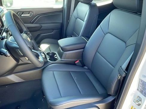 New 2026 Chevrolet Colorado LT w/ LT Convenience Package AWD/4WD image 11