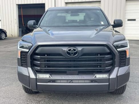 Used 2026 Toyota Tundra SR5 w/ SR5 Premium Package AWD/4WD image 3