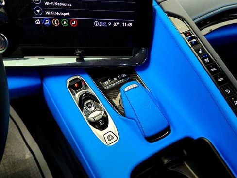 Used 2023 Chevrolet Corvette Stingray Premium Conv w/ Z51 Performance Package RWD image 18