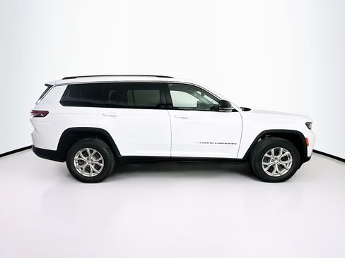 Used 2023 Jeep Grand Cherokee L Limited AWD/4WD image 10