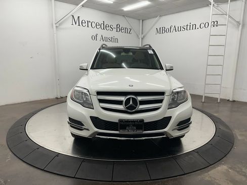 Used 2015 Mercedes-Benz GLK 350 2WD image 2