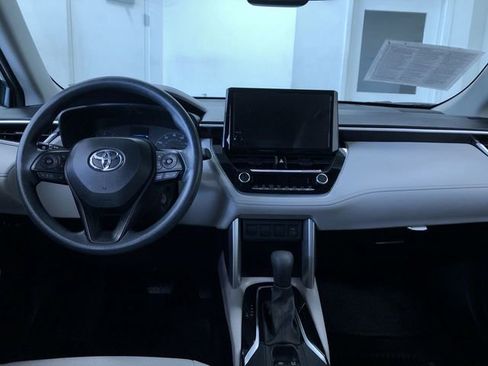 Certified 2023 Toyota Corolla Cross L AWD/4WD image 17