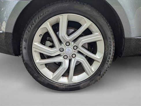 Used 2019 Land Rover Range Rover Sport HSE AWD/4WD image 6
