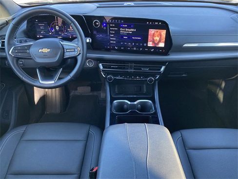 Certified 2025 Chevrolet Traverse LT image 15