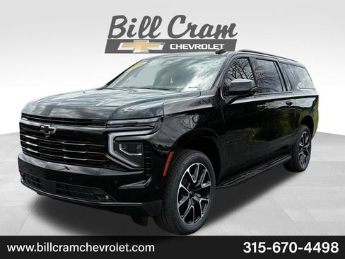 New 2026 Chevrolet Suburban RST w/ Comfort Package AWD/4WD image 37
