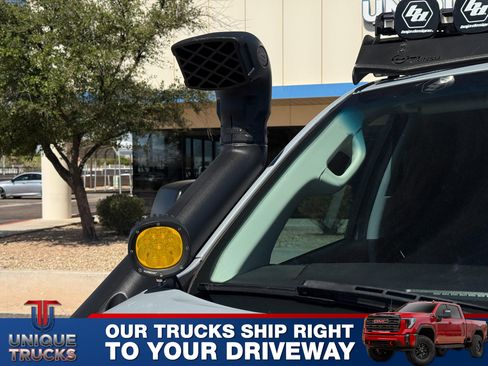 Used 2021 Toyota Tundra SR5 w/ TRD Off-Road Package AWD/4WD image 5
