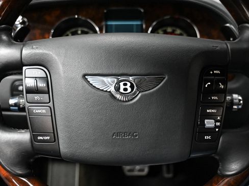 Used 2006 Bentley Flying Spur Flying Spur image 9
