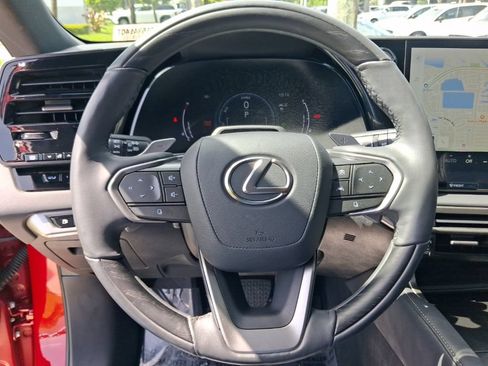 Used 2024 Lexus RX 350 w/ Convenience Package AWD/4WD image 17