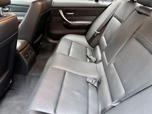 Used 2011 BMW 328i xDrive Sedan AWD/4WD image 14