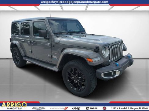 Used 2023 Jeep Wrangler Unlimited Sahara AWD/4WD image 1