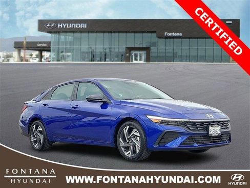 Used 2025 Hyundai Elantra Sport image 1