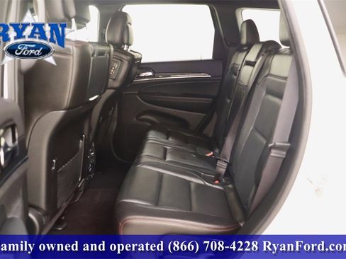 Used 2021 Jeep Grand Cherokee Trailhawk w/ Trailhawk Luxury Group image 9