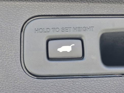 Certified 2024 Honda Odyssey Touring image 14