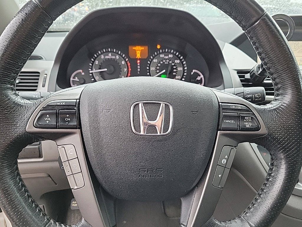 Used 2016 Honda Odyssey Touring Elite image 10
