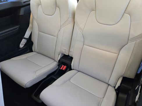 Used 2026 Volvo XC90 B6 Ultra image 43