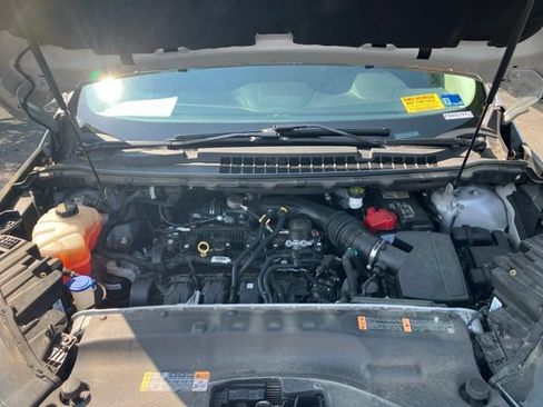 Used 2019 Ford Edge Titanium w/ Equipment Group 301A AWD/4WD image 23