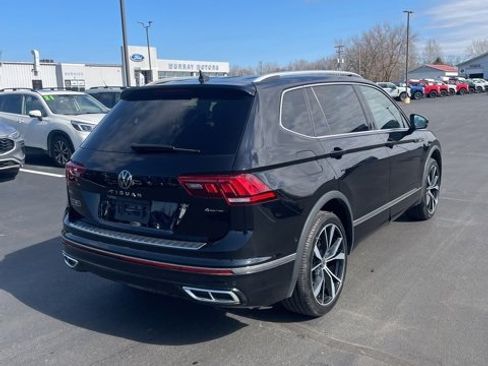 Used 2022 Volkswagen Tiguan SEL R-Line image 5