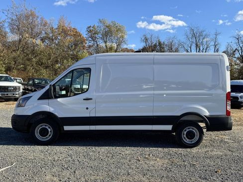 New 2026 Ford Transit 250 148 Medium Roof w/ Load Area Protection Package image 5