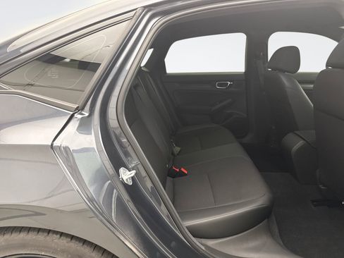 Used 2025 Honda Civic Sport image 17