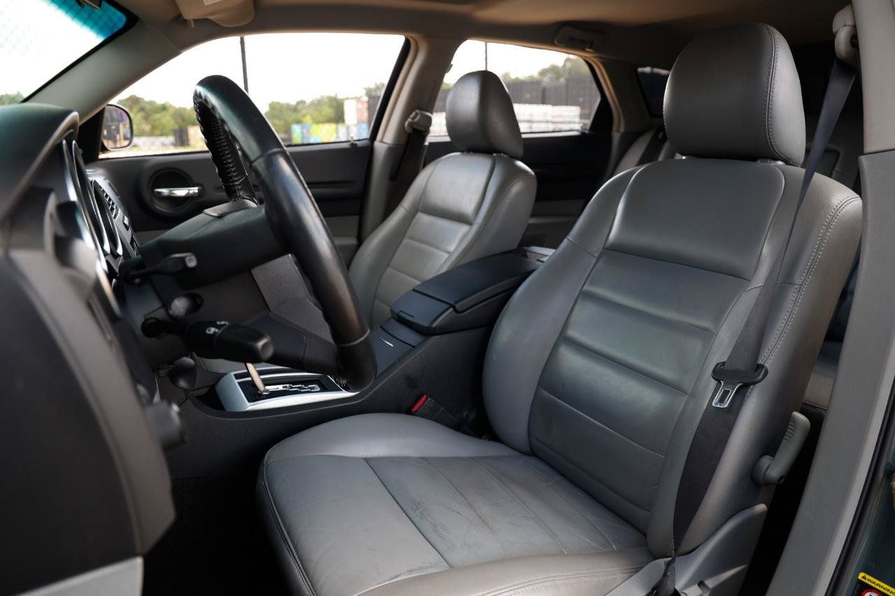 Used 2006 Dodge Magnum R/T w/ Convenience Group II RWD image 8