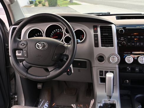 Used 2007 Toyota Tundra Limited image 16