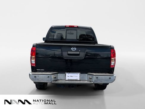 Used 2019 Nissan Frontier SV w/ Value Truck Package RWD image 4