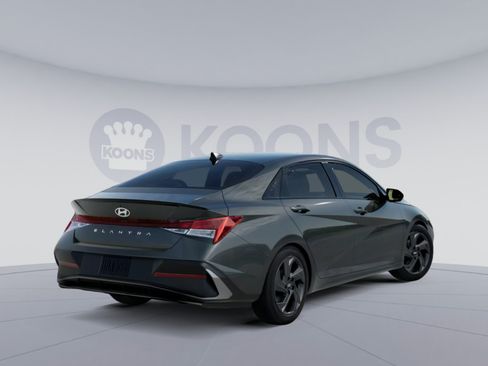 New 2026 Hyundai Elantra Sport FWD image 5