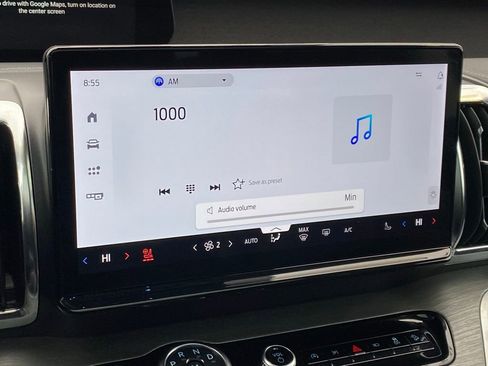 Used 2025 Ford Expedition Platinum image 16