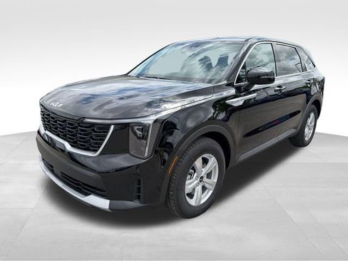 New 2026 Kia Sorento LX FWD image 3