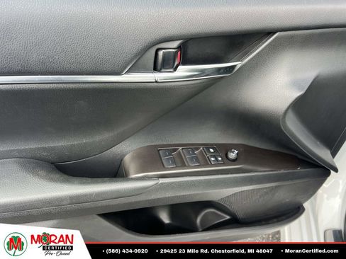 Used 2024 Toyota Camry SE FWD image 14