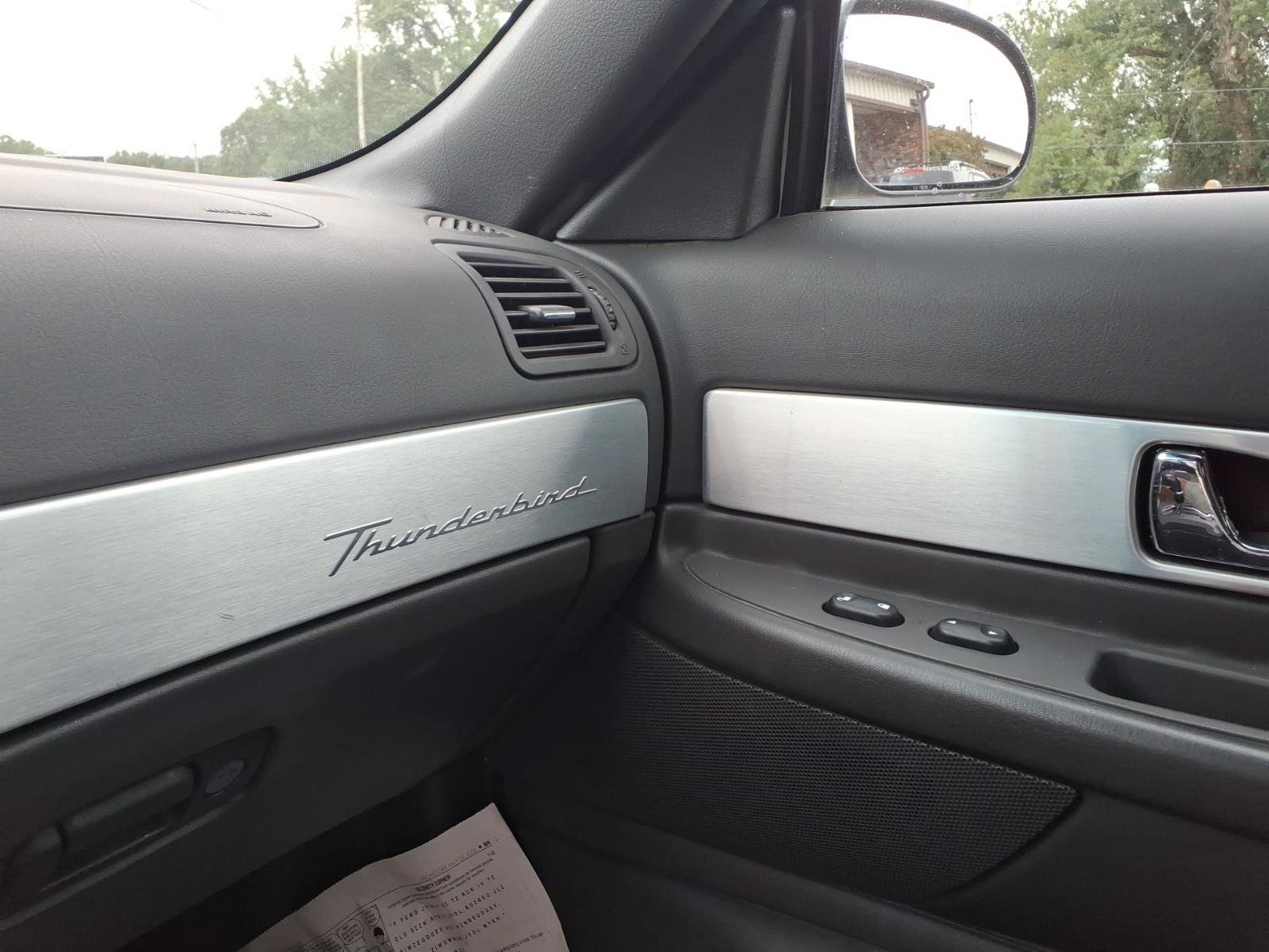 Used 2002 Ford Thunderbird RWD image 11