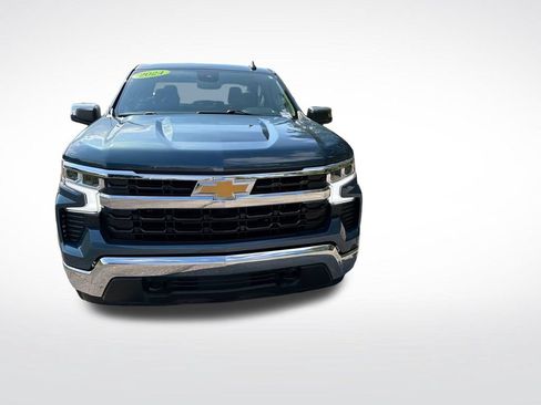 Used 2024 Chevrolet Silverado 1500 LT AWD/4WD image 9